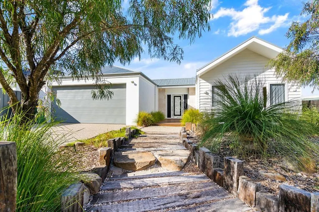 Ryze N Shine I Private Holiday home