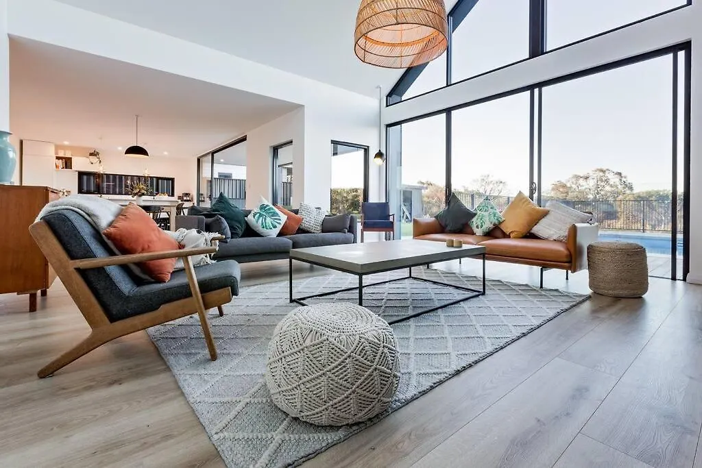 Holiday home Space+light Lounge By Pool Walk To Town