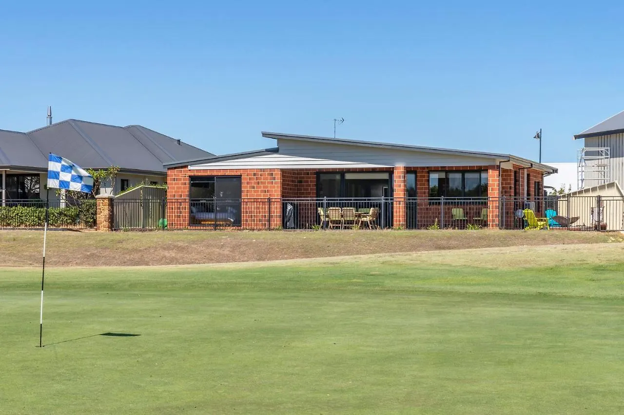 The Links - Fairway Views, Walk To Town, Air-con Dunsborough
