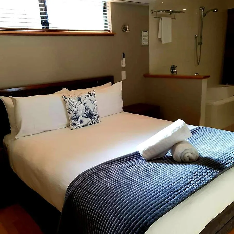 Курортный комплекс Dunn Bay Village Homes *