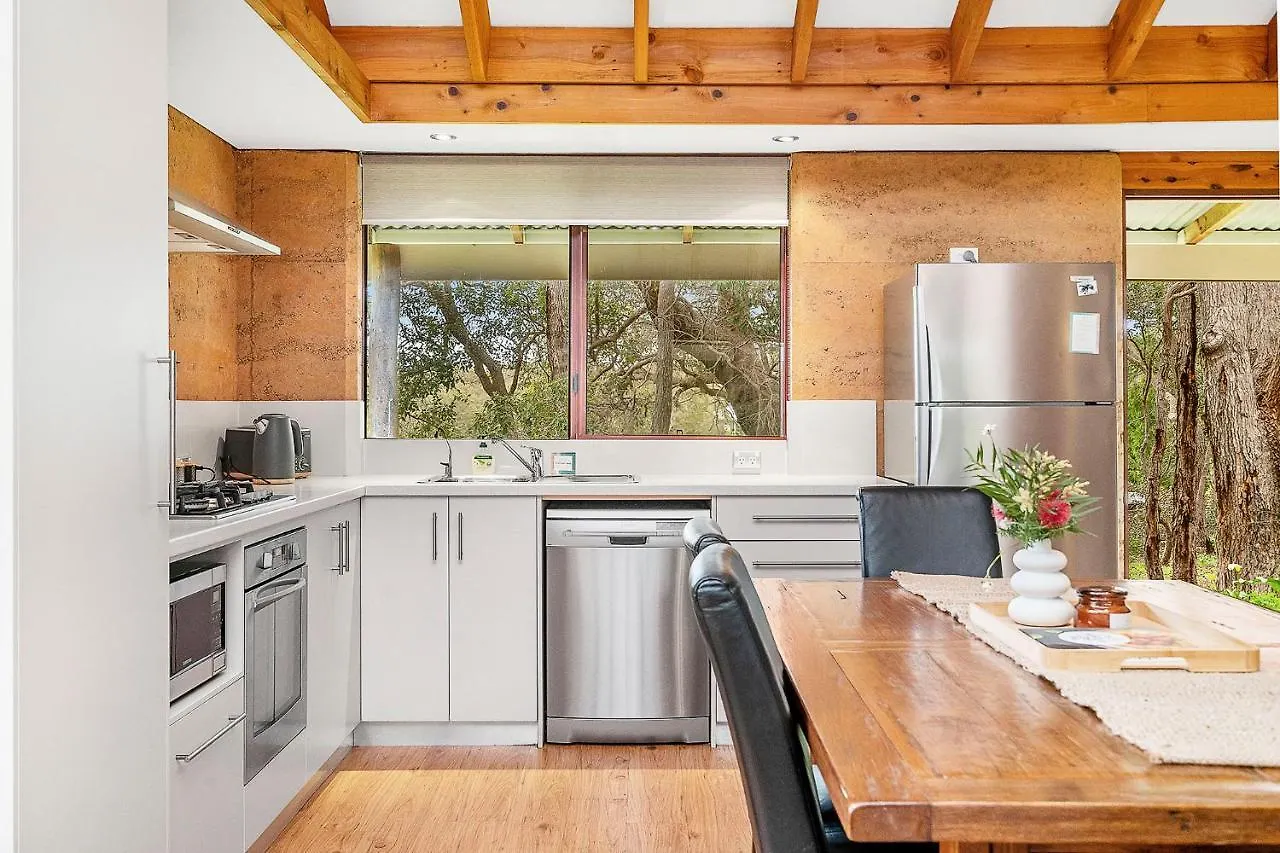 Chalet Possum - Woodstone Estate Dunsborough