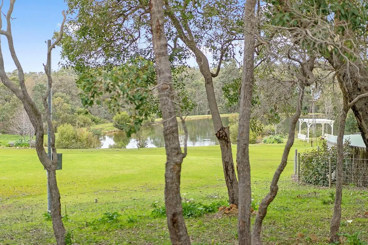Chalet Possum - Woodstone Estate Dunsborough