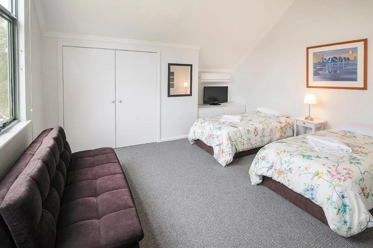 Resort Bayshore Beachside