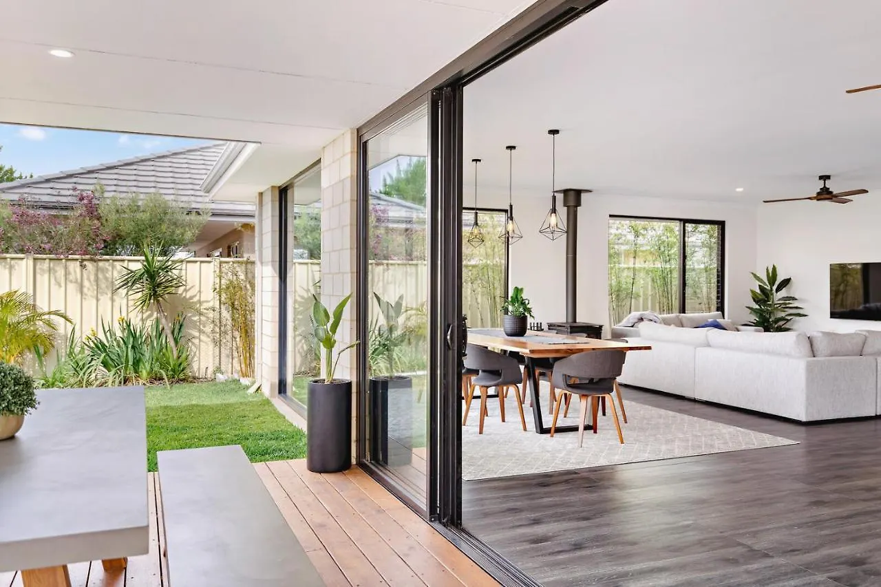 Mainbreak - Holiday home *
