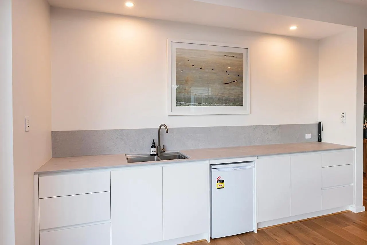 Stunning Coastal 5 Bed Amazing Ocean Views * Dunsborough
