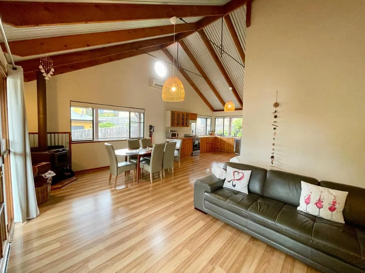 Holiday home The Tree House