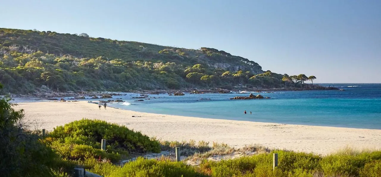 Paperbarks I Private * Dunsborough