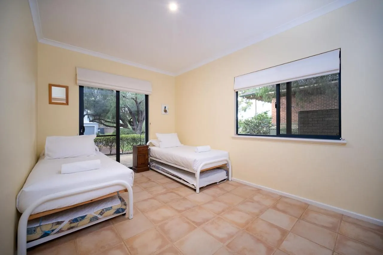 Holiday home Paradise - Perfect Location In The Heart Of Old