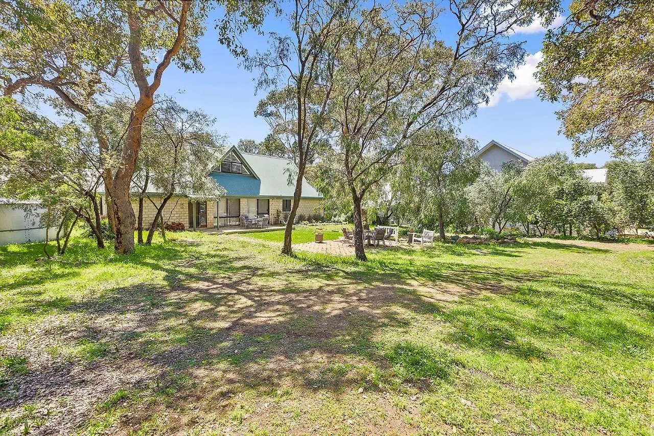 Holiday home Eagle Bay - 1 Street Back From Stunning Eagle Bay! *