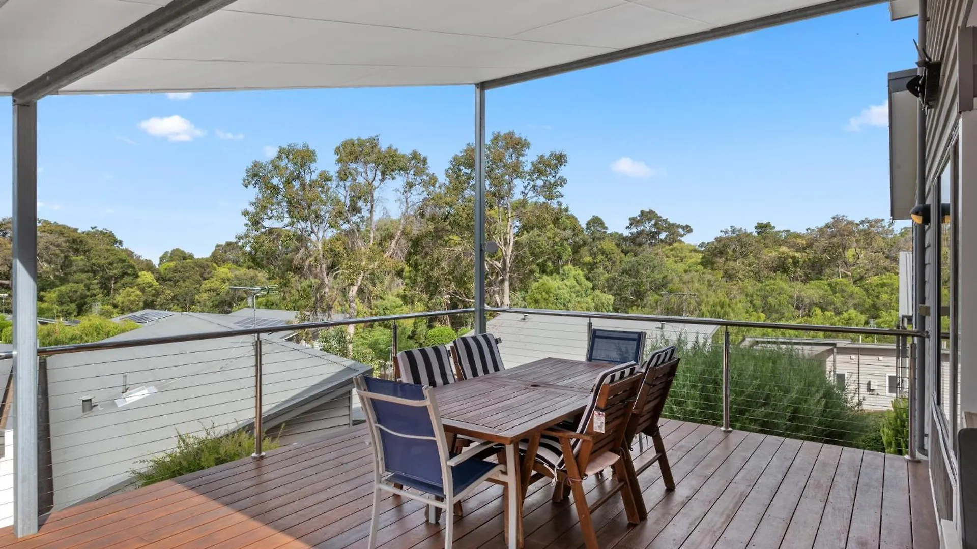 Surfs Up Holiday home