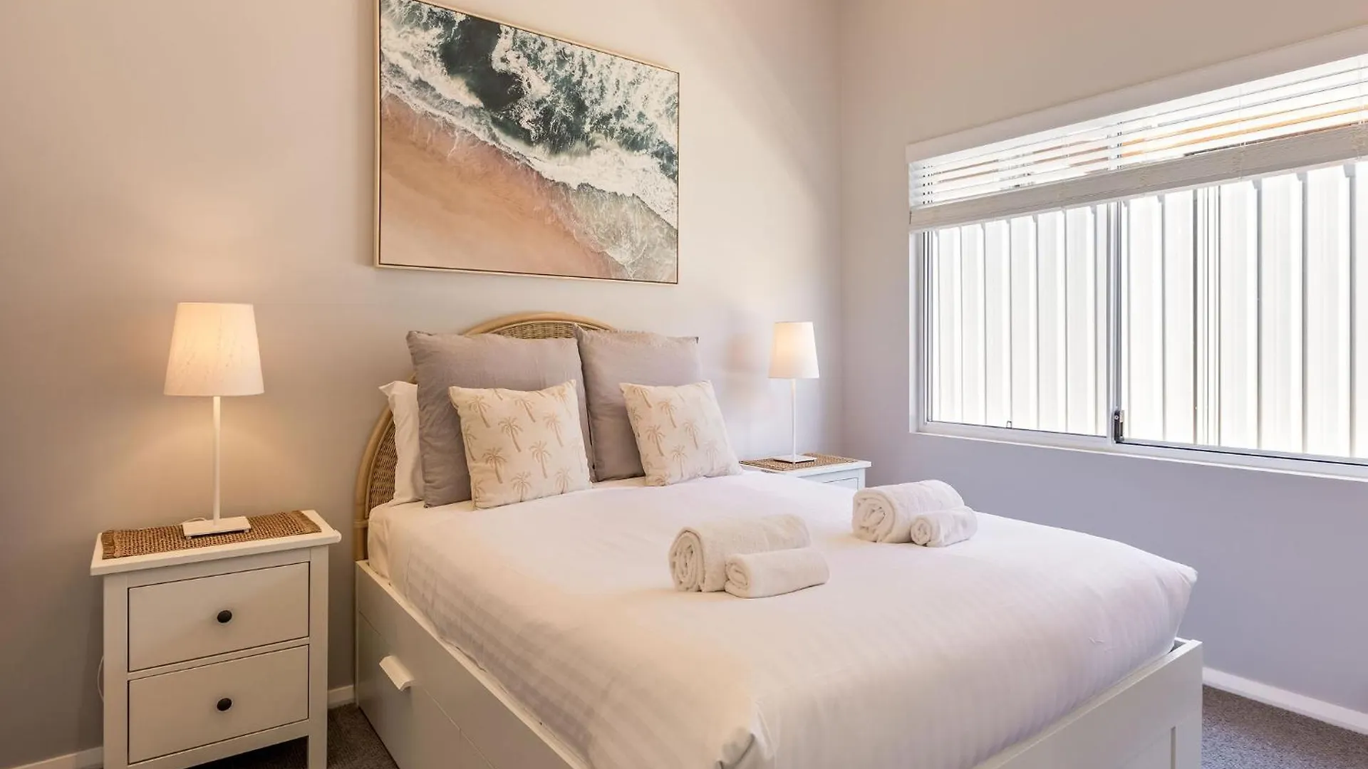 Serenity On Schooner Holiday home *