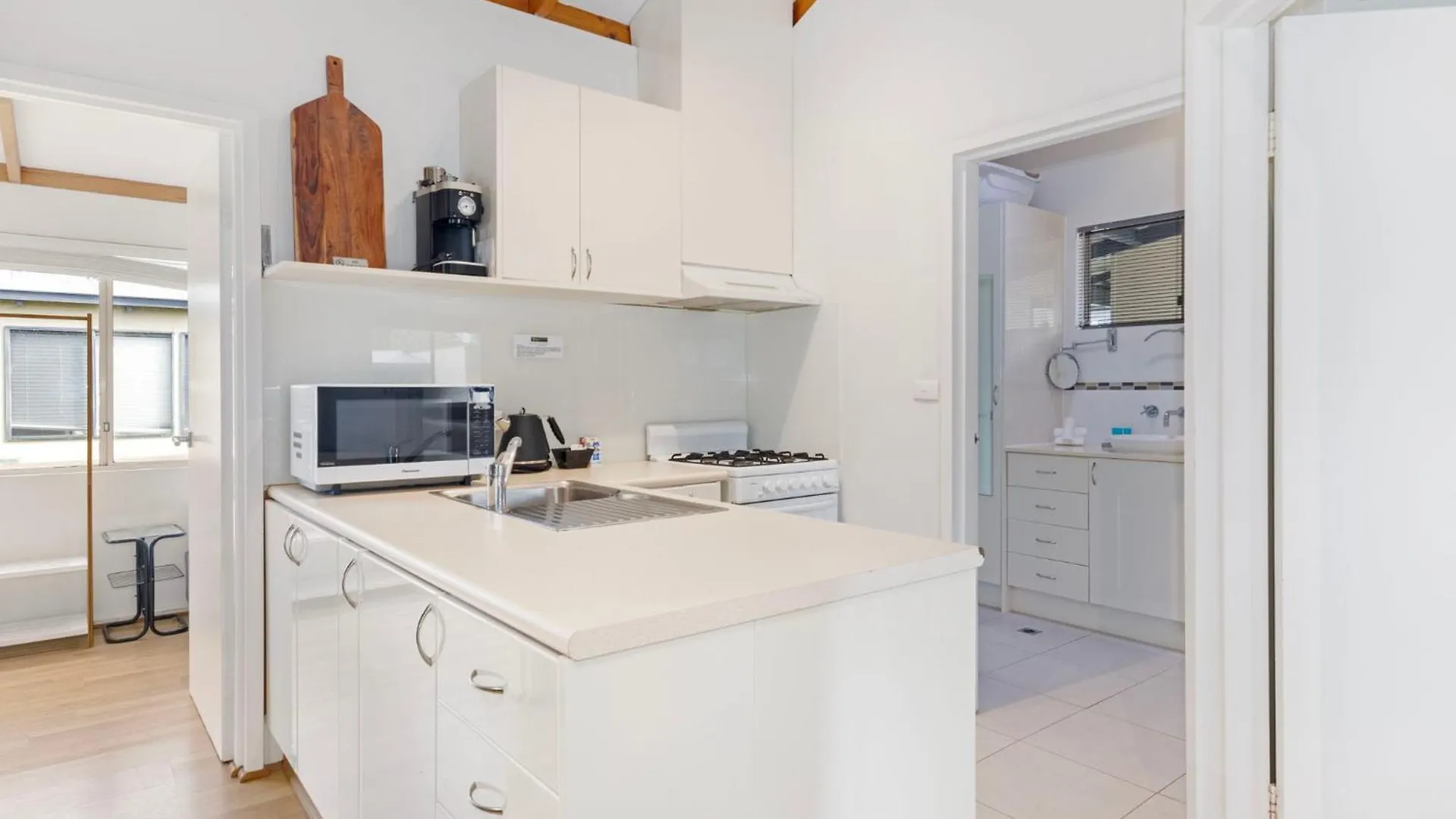 Bay Village Dunsborough