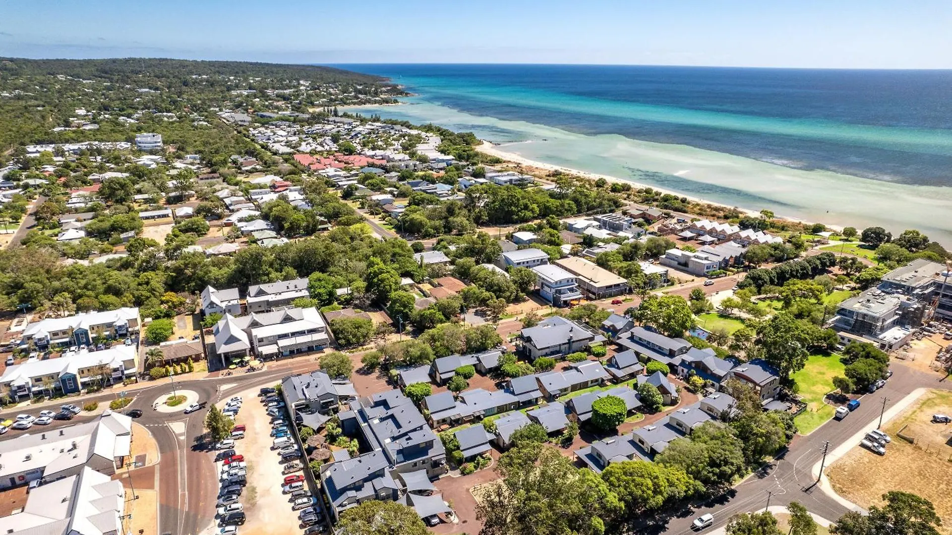 Resort Bay Village