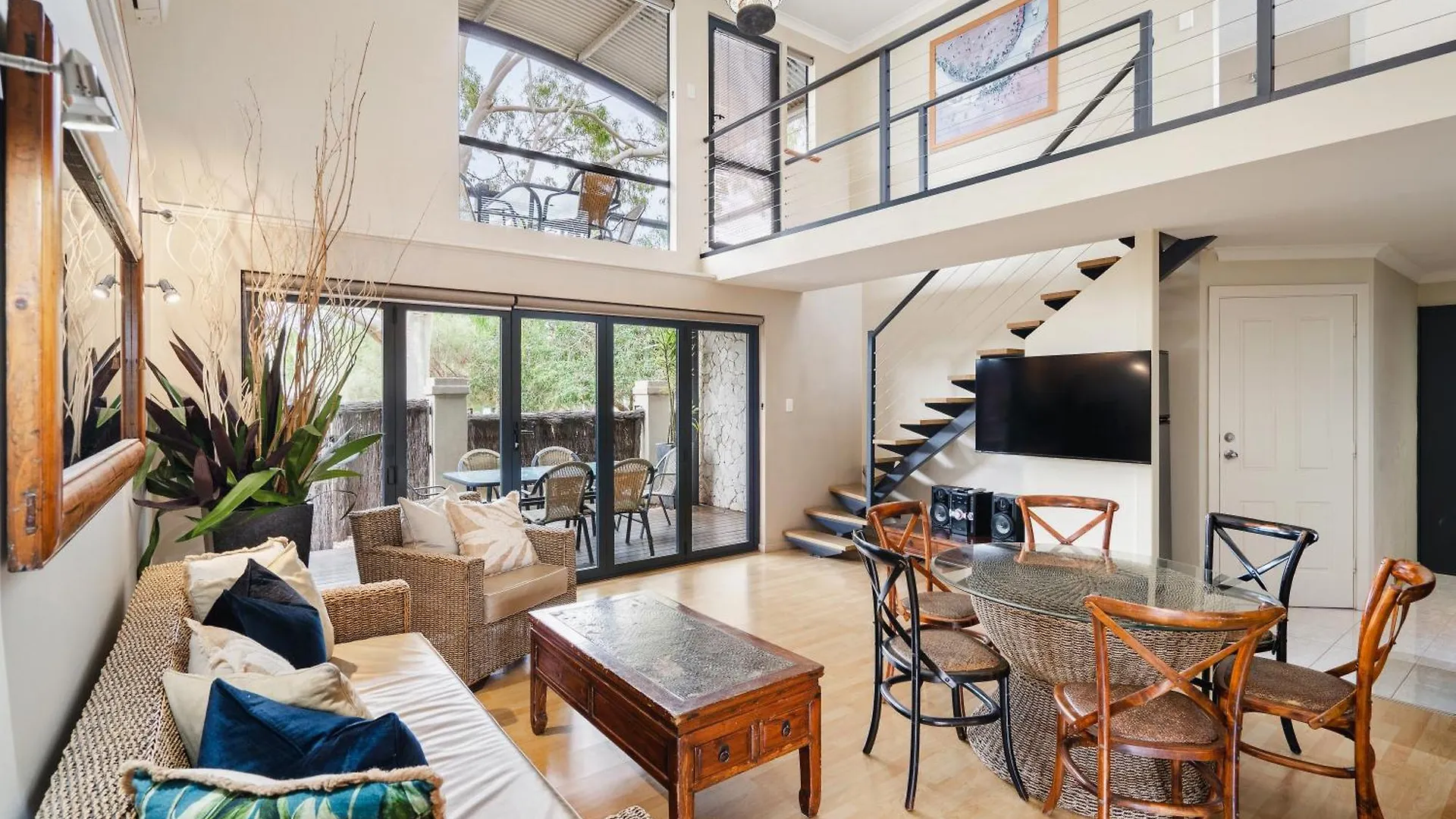 Bay Village 4* Dunsborough