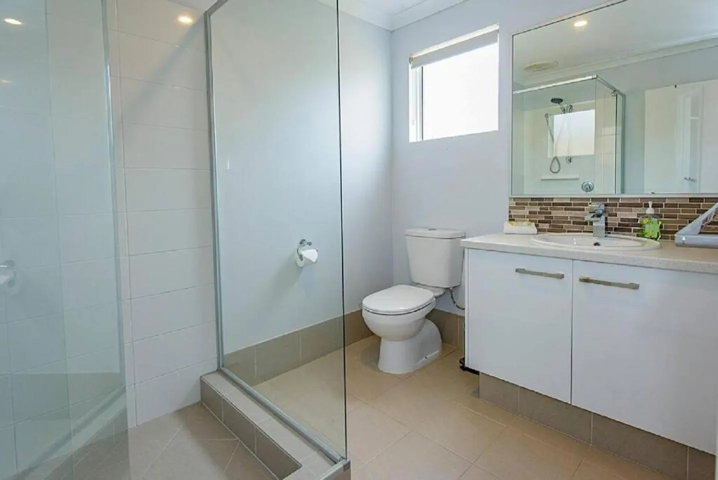 Fish Eagle Retreat - Family Friendly Holiday home *
