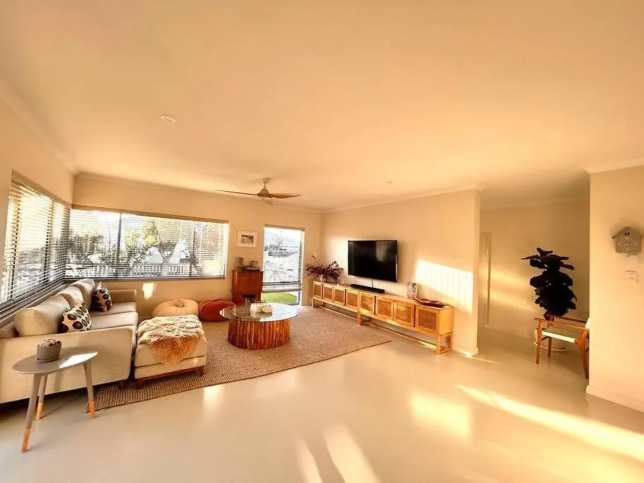 Holiday home Salt Dunsborough