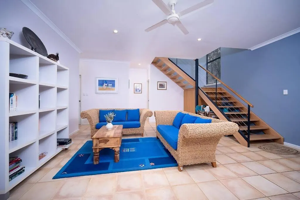 Holiday home Paradiso Pet-friendly Beachside Bliss *