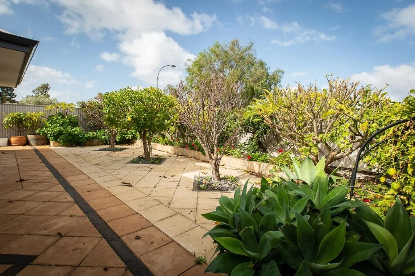 Pool & Putt Paradise, Family Friendly, Pool, Wifi Dunsborough