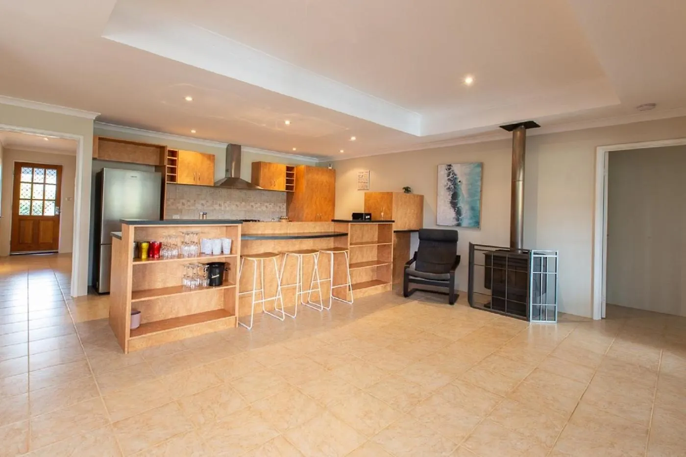 Pool & Putt Paradise, Family Friendly, Pool, Wifi Holiday home Dunsborough