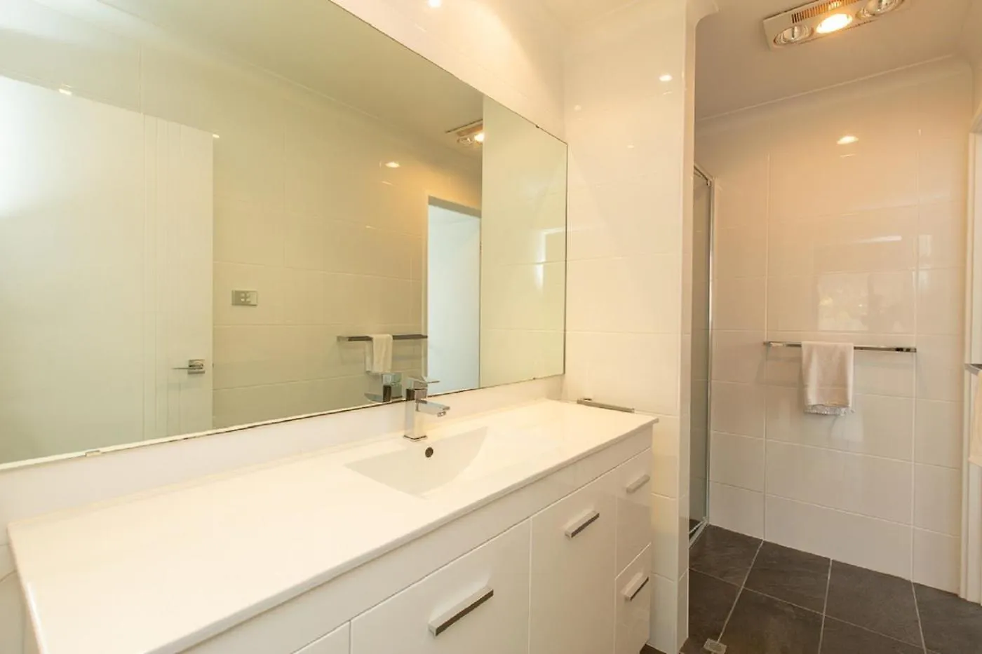 Pool & Putt Paradise, Family Friendly, Pool, Wifi Dunsborough