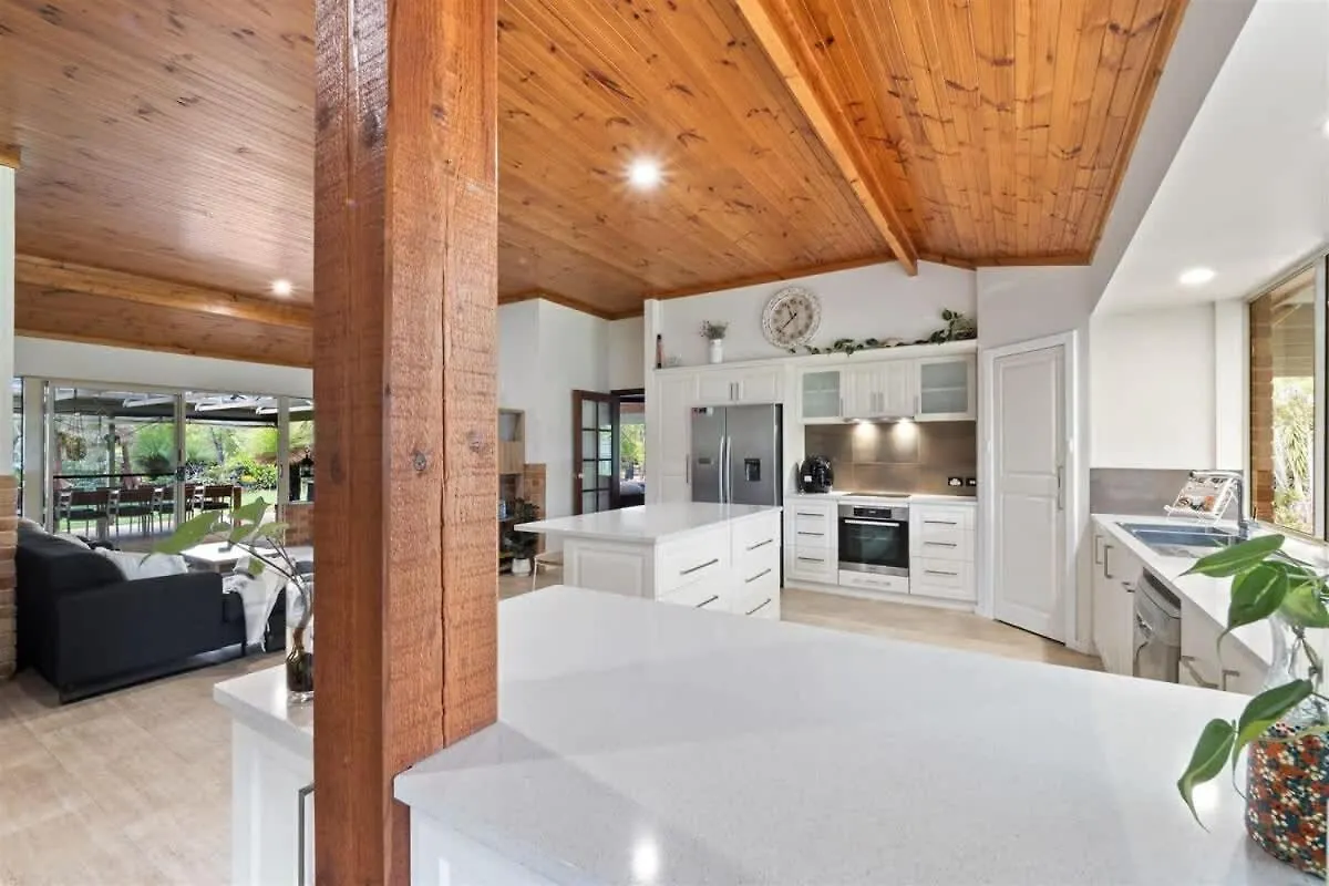 Dandjoo - Hot Tub, Fire Pit, Outdoor Entertainment * Dunsborough