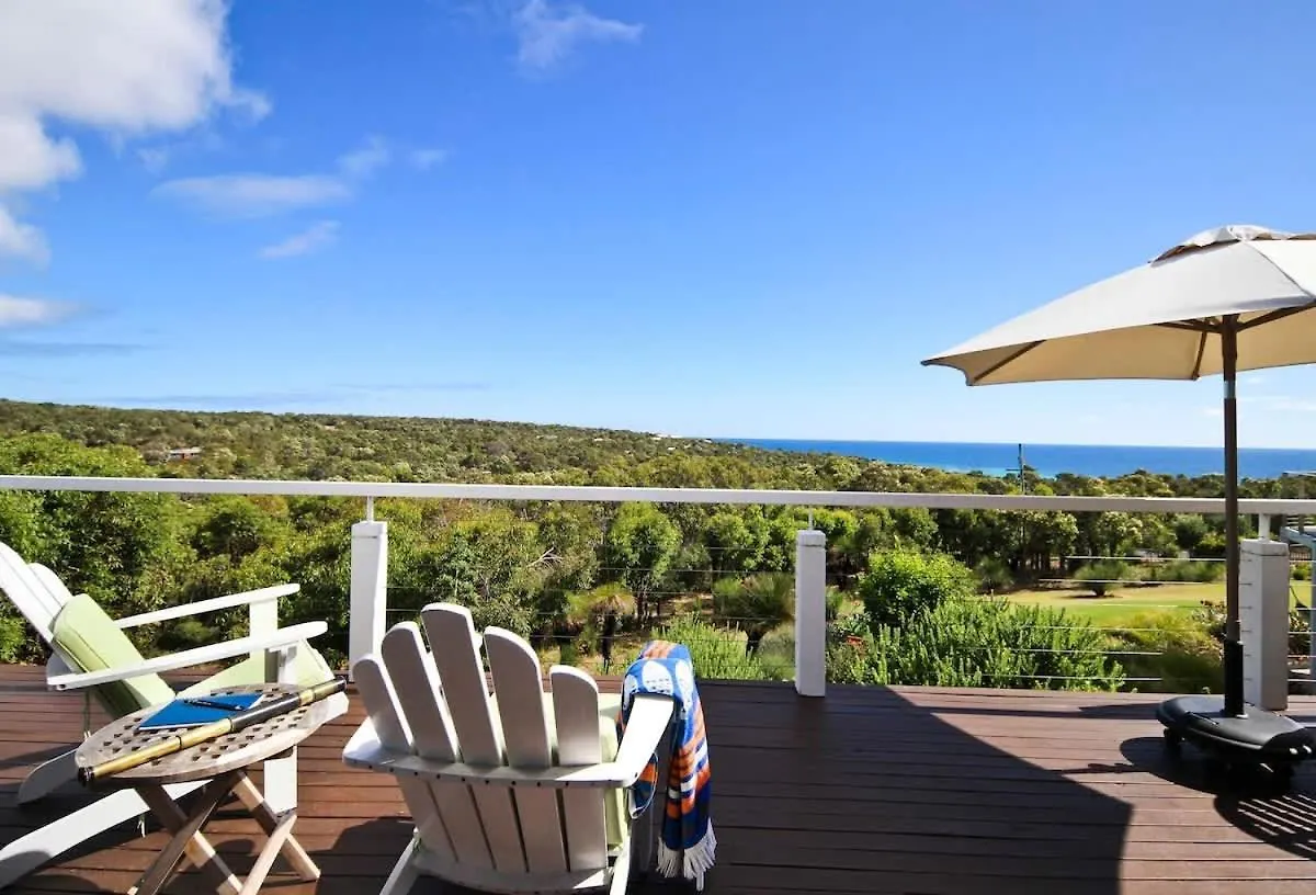 The Whale Lookout, Eagle Bay