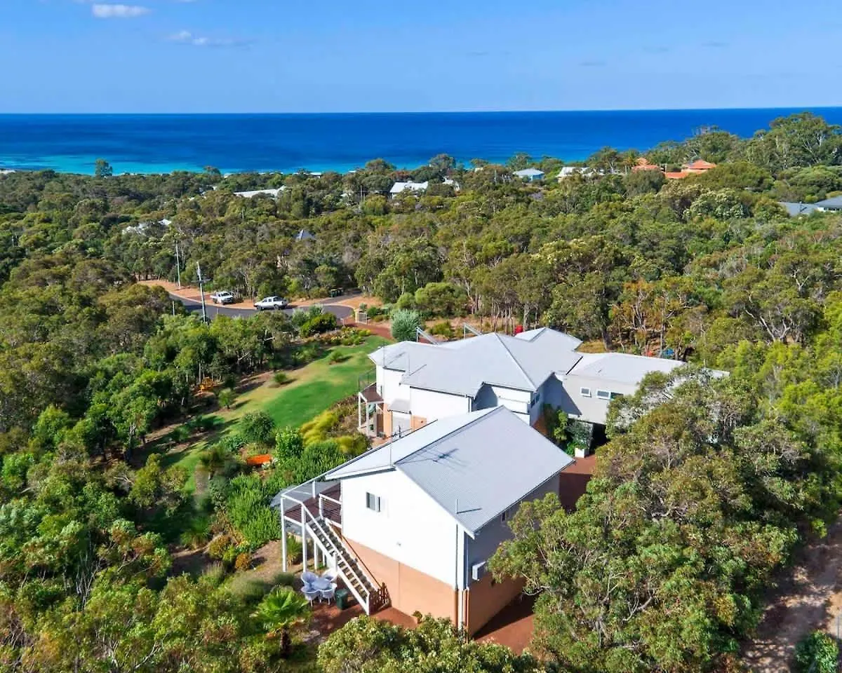 The Whale Lookout, Eagle Bay *