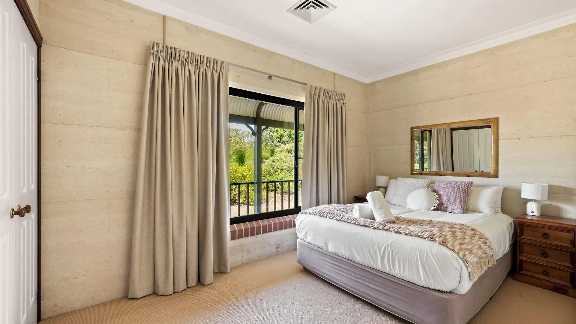 Carinya Cove - Swimming Pool, Pet Friendly, Fireplace Holiday home