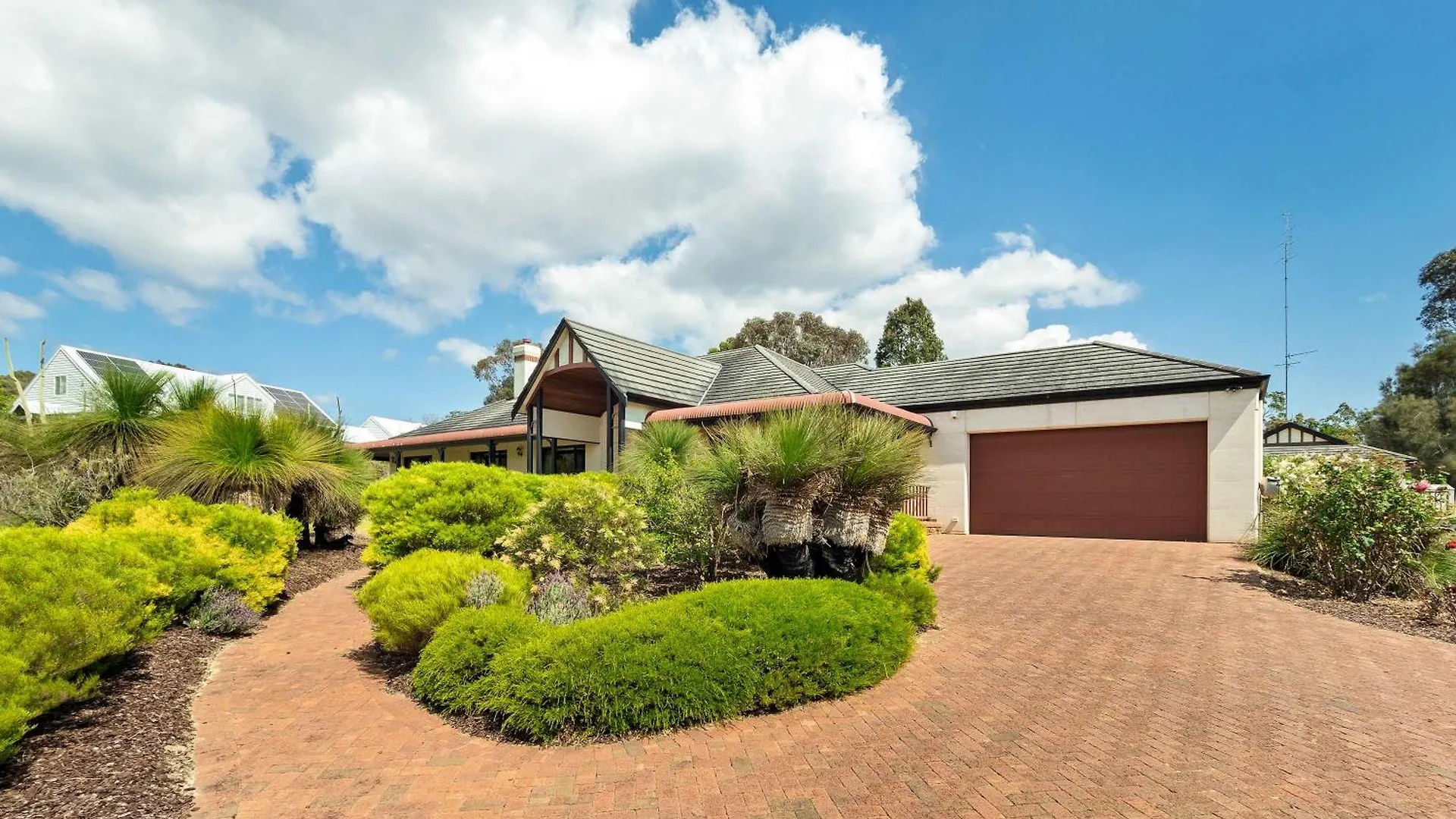 Holiday home Carinya Cove - Swimming Pool, Pet Friendly, Fireplace