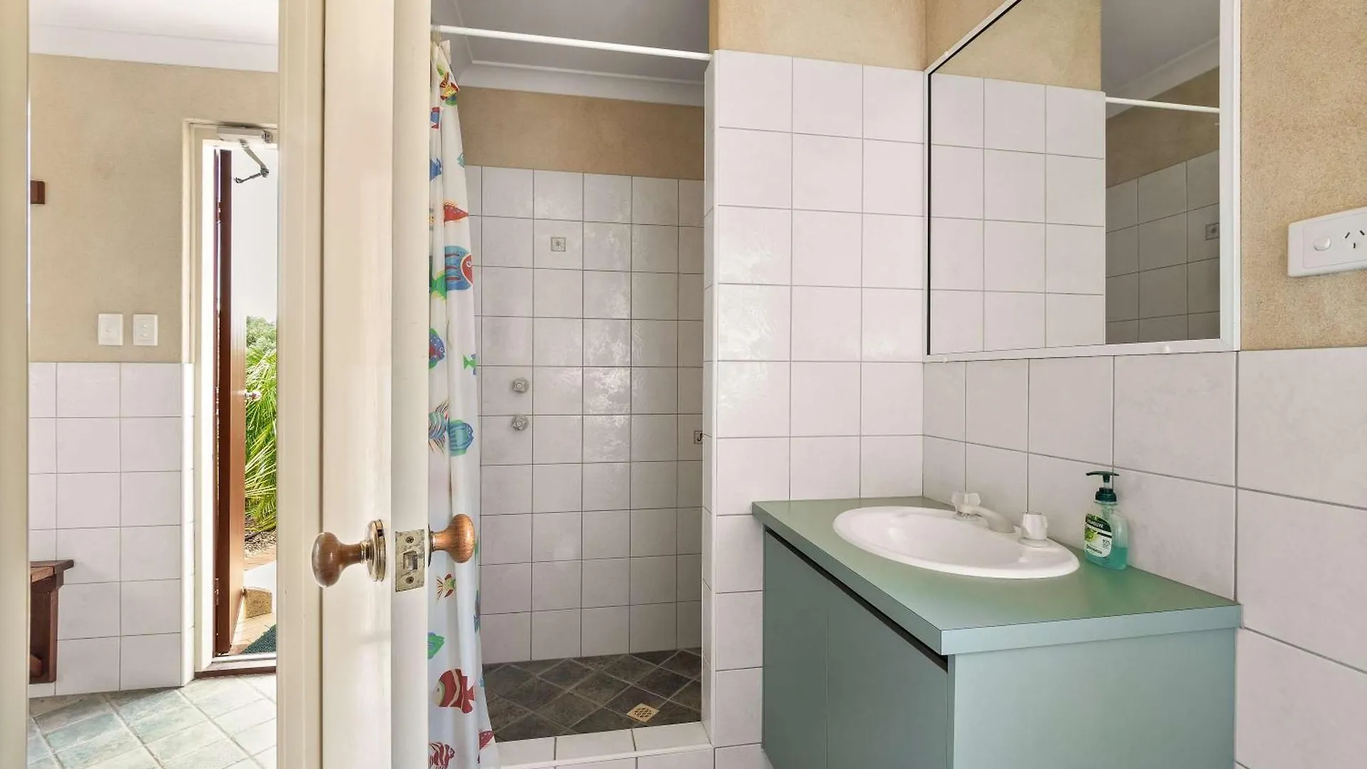 Carinya Cove - Swimming Pool, Pet Friendly, Fireplace Holiday home *