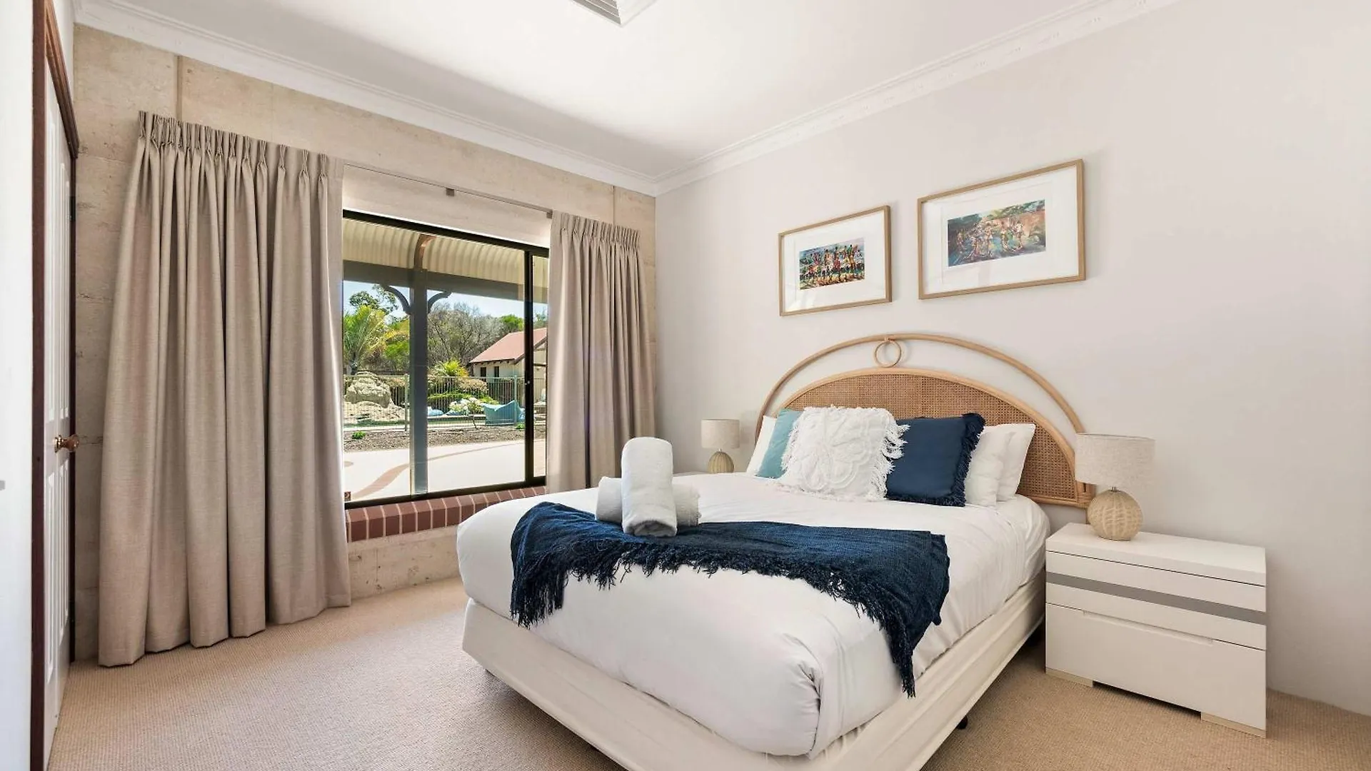 Carinya Cove - Swimming Pool, Pet Friendly, Fireplace *