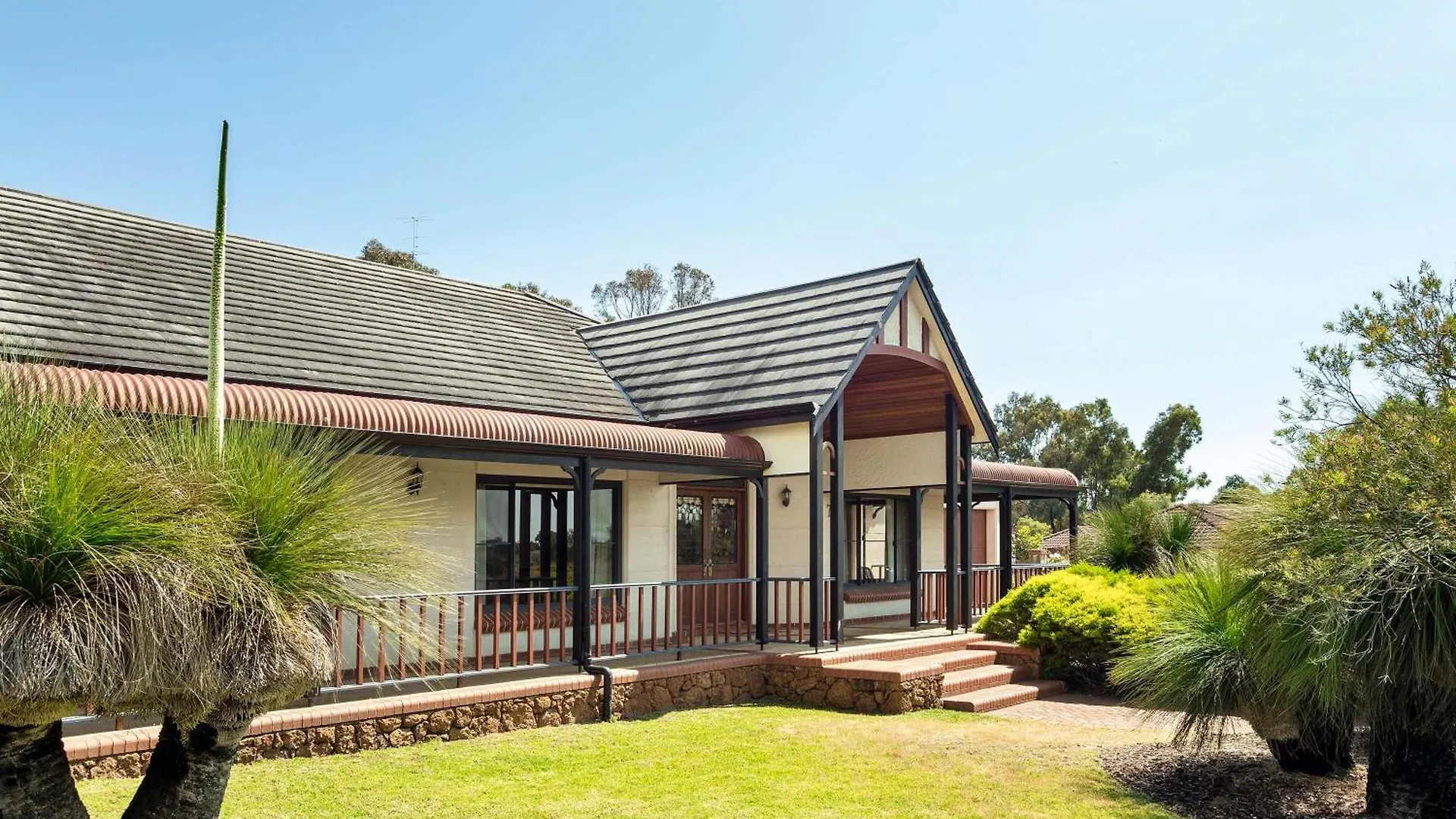 Carinya Cove - Swimming Pool, Pet Friendly, Fireplace
