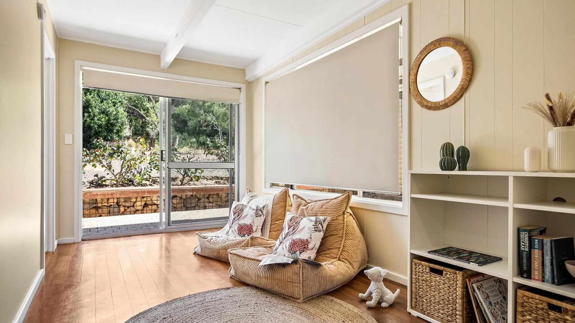 Eagle Bay House - 300m To The Beach! *