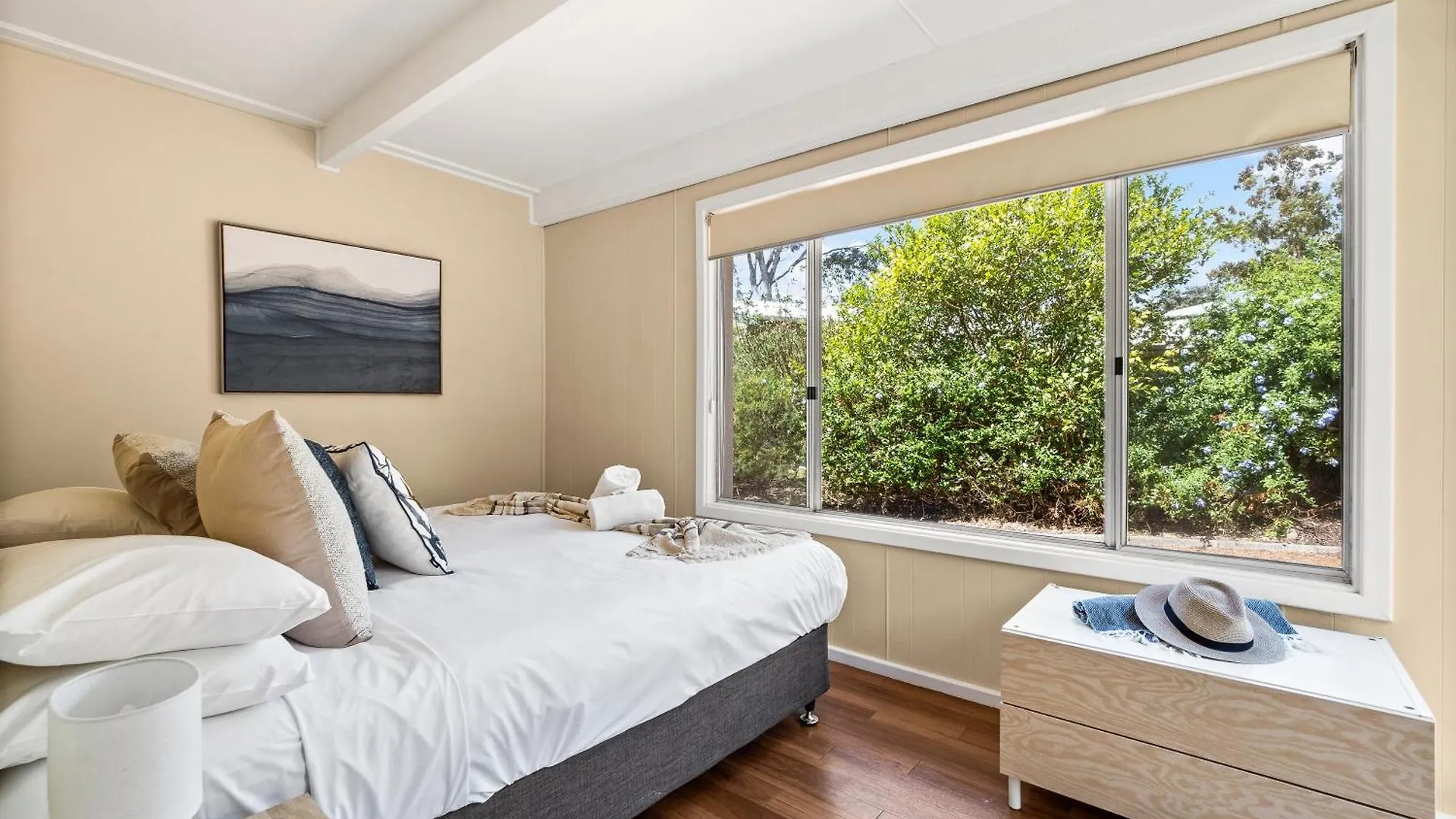Eagle Bay House - 300m To The Beach! Holiday home Dunsborough