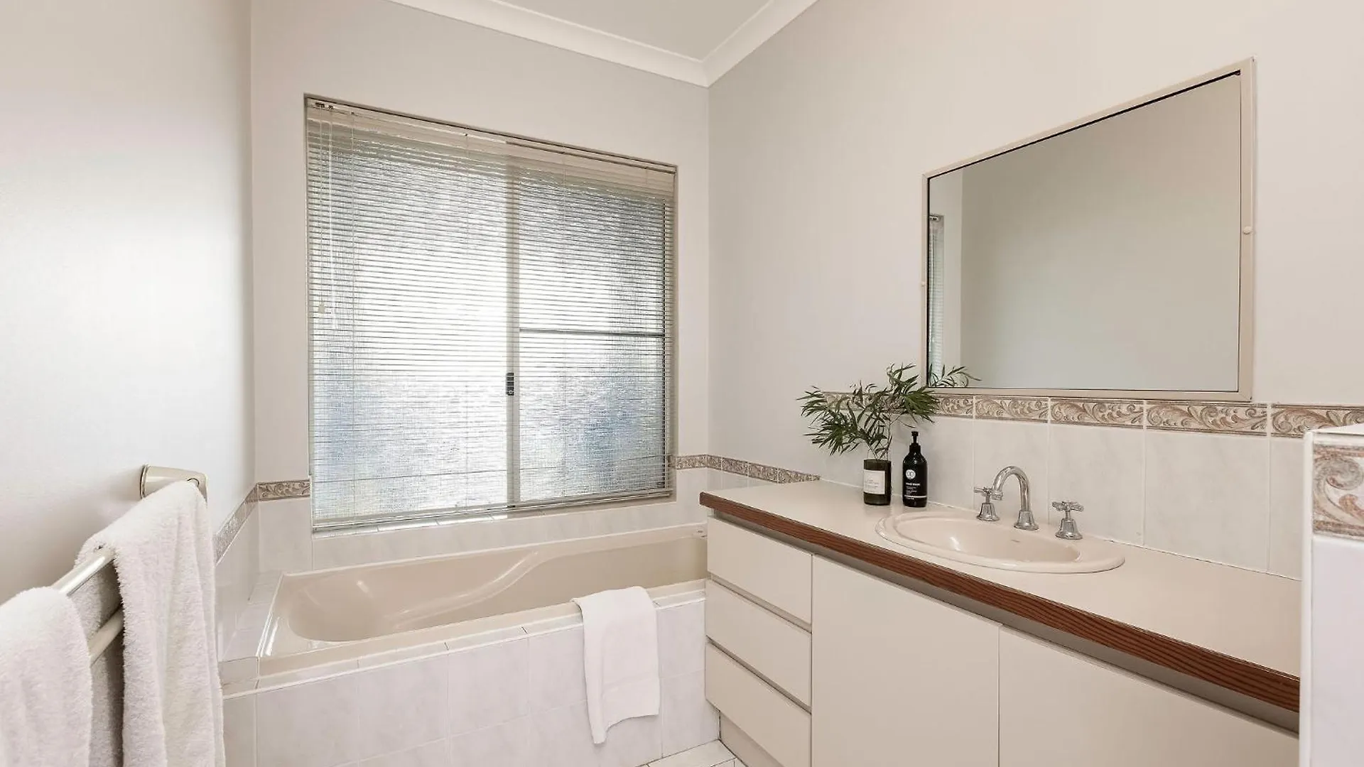 Peppy Tree Villa Dunsborough