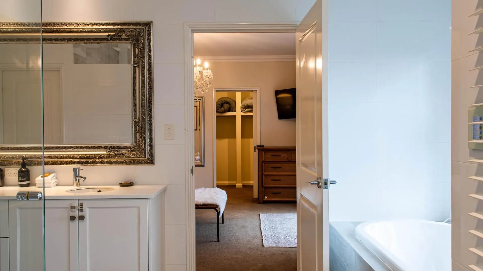 Holiday home Heartbeat Retreat - Luxury Estate With Gym & Sauna *