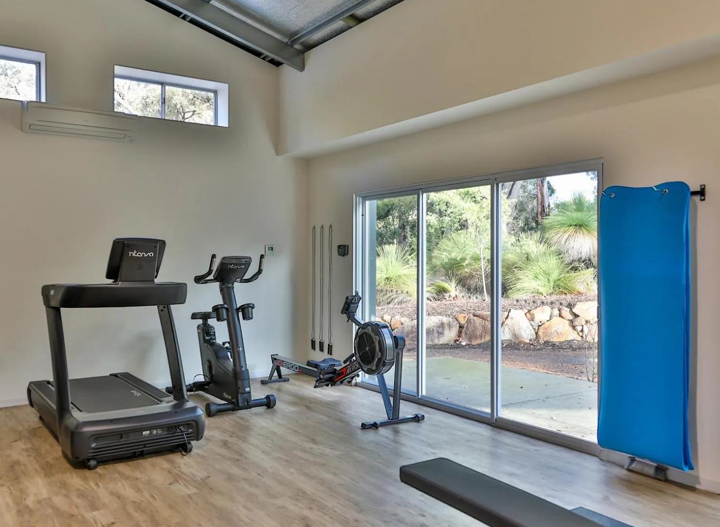 Heartbeat Retreat - Luxury Estate With Gym & Sauna *