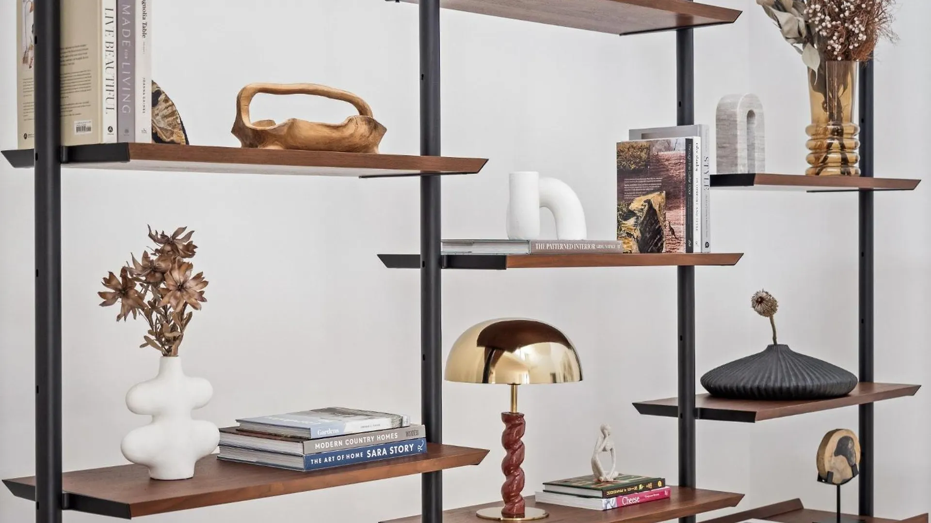 Amila - Location With Designed Spaces *