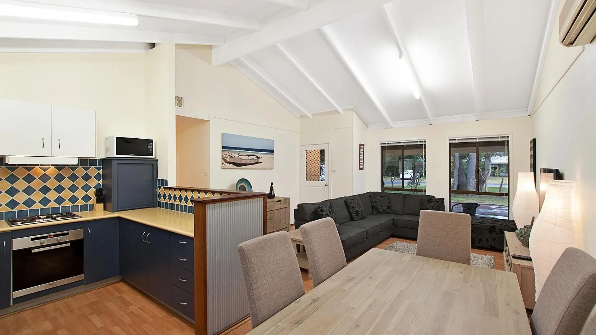 Crescent Bay Holiday Cottage & Studio Holiday home Dunsborough