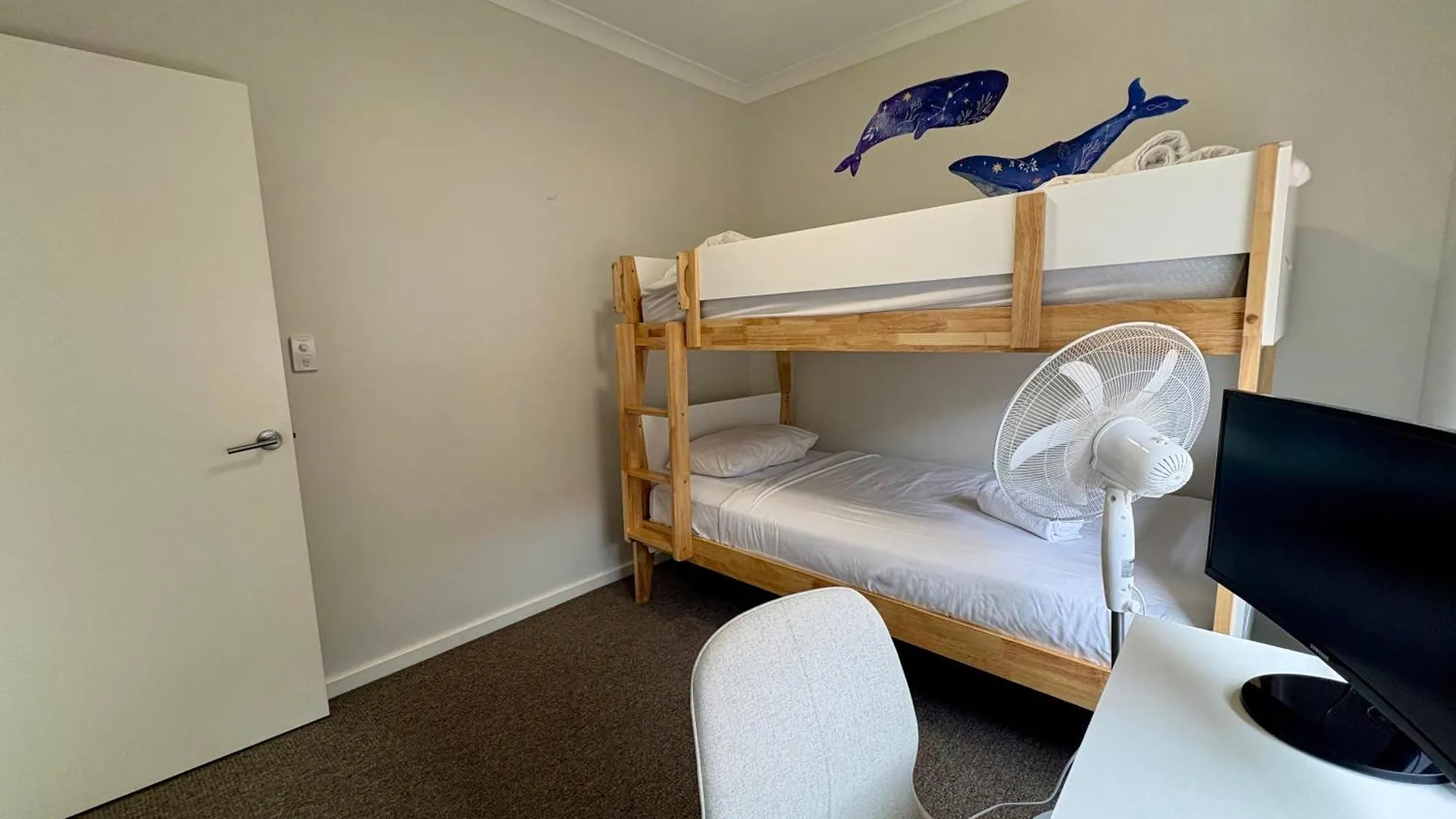 Blau House - Coastal Comfort And Charm *