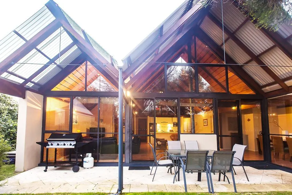 Whalers Cove Villa Dunsborough