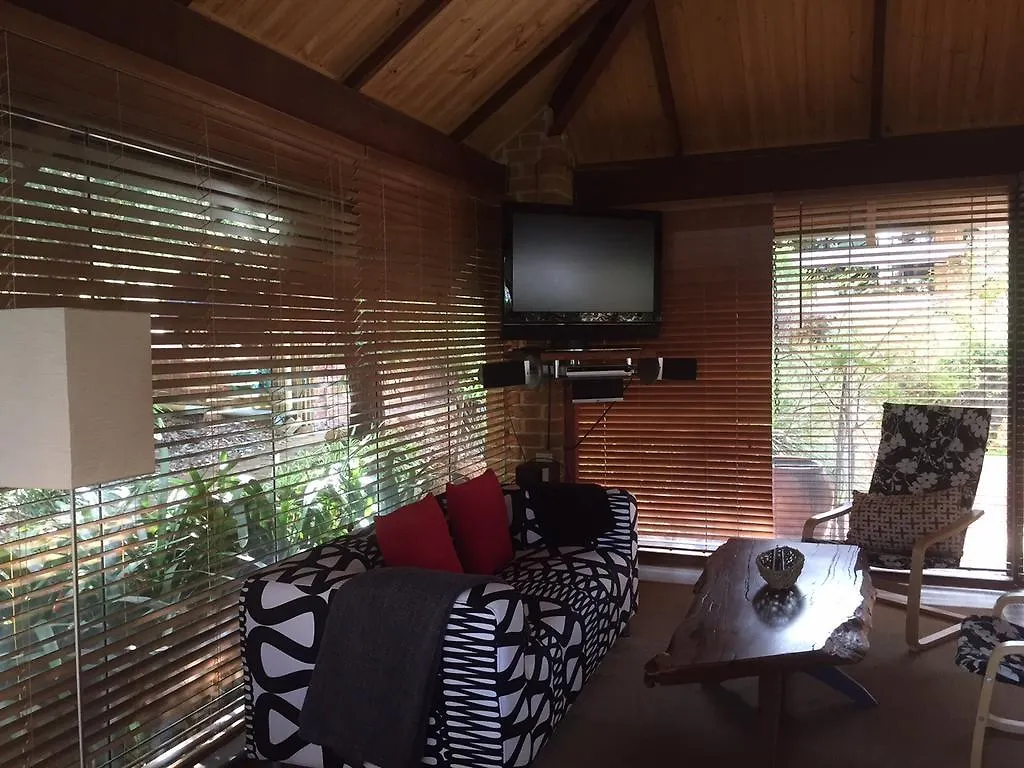 Lodge Ridge Retreat *