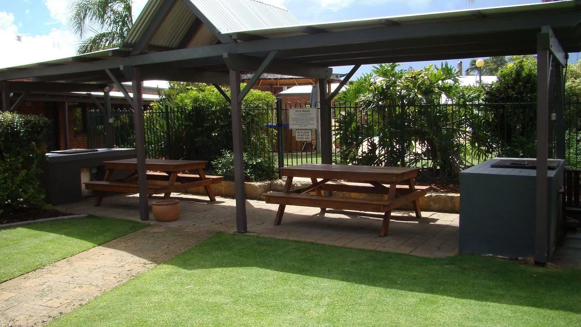 Dunsborough Central Motel Motel 4*