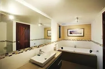 Villa Whalers Cove *