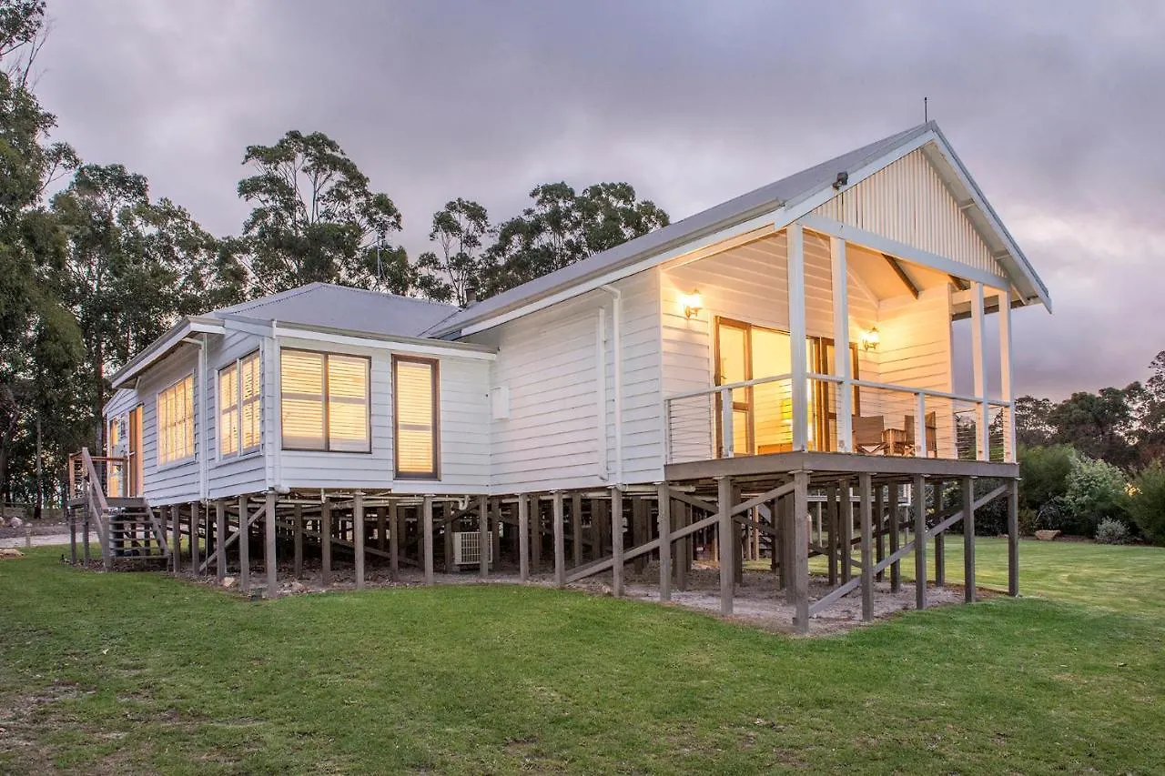 Buxton Thomas Holiday home Dunsborough