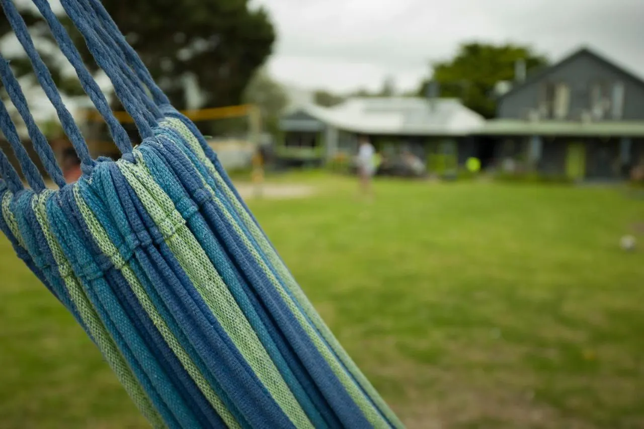 Beachouse Yha Hostel