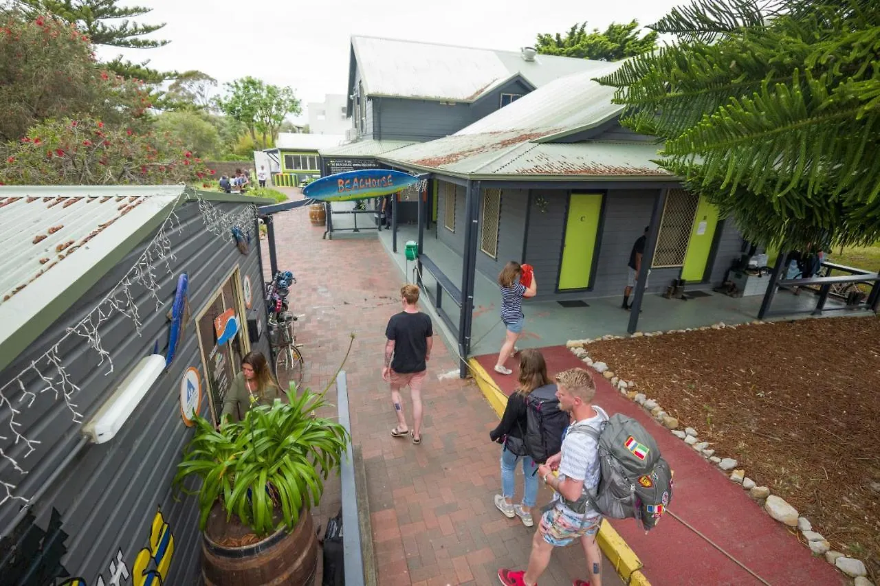 Beachouse Yha Hostel Dunsborough