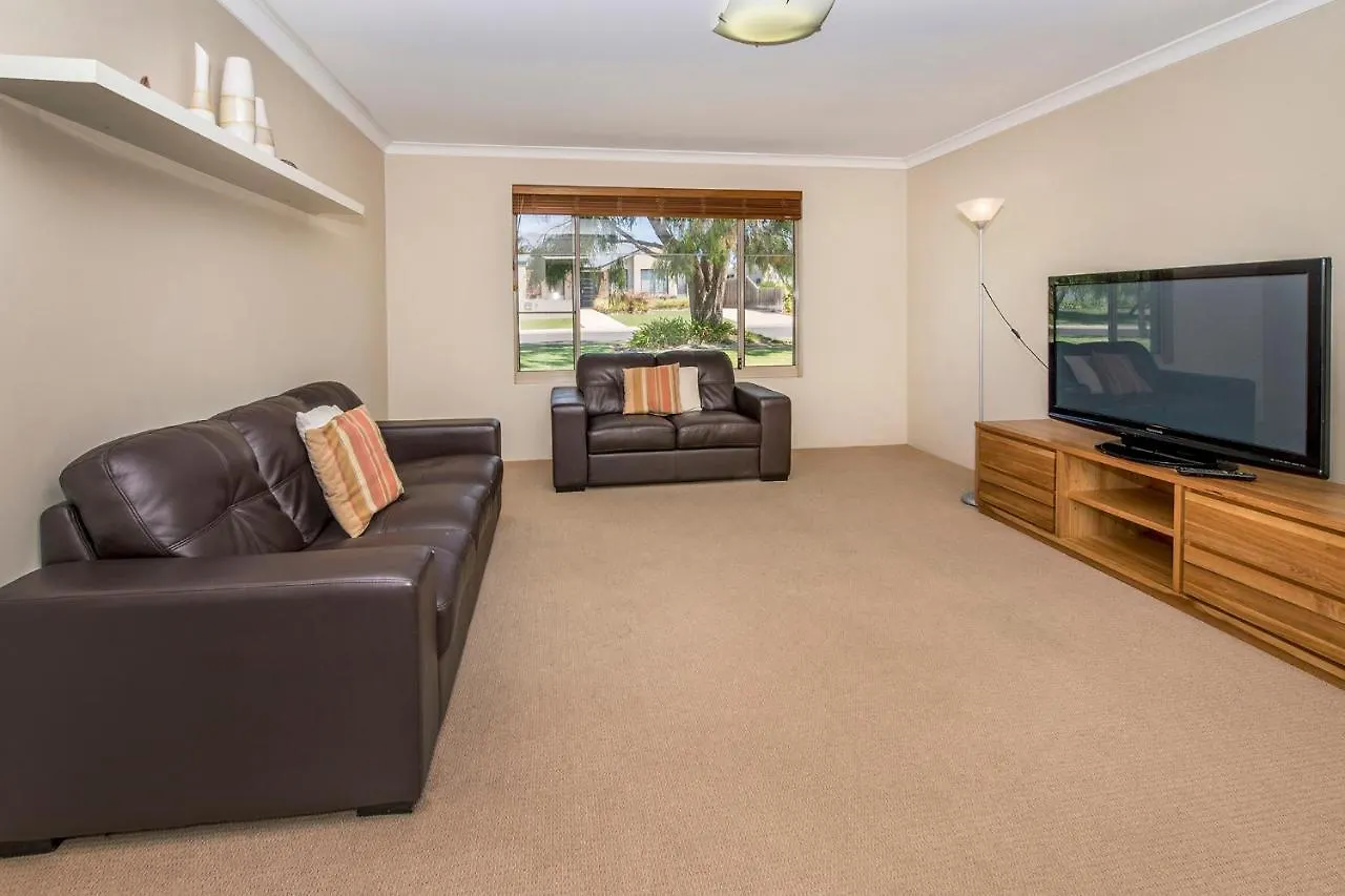 Holiday home Macs Manor Dunsborough