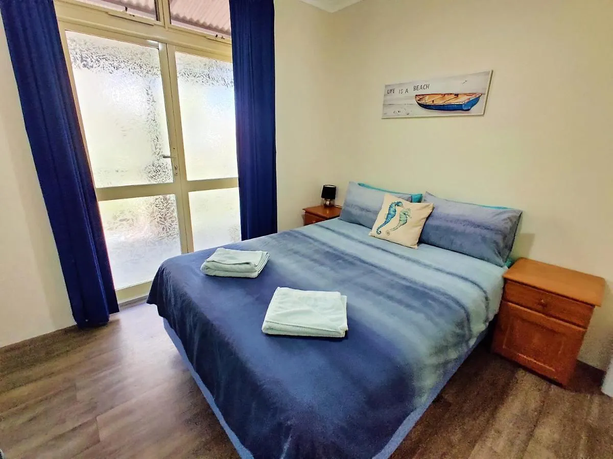 Beach Hostel *