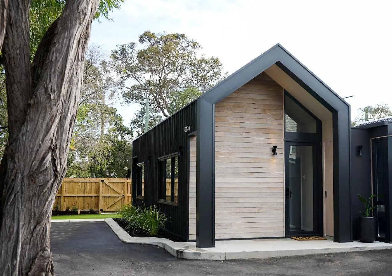 Melo Vila Dunsborough